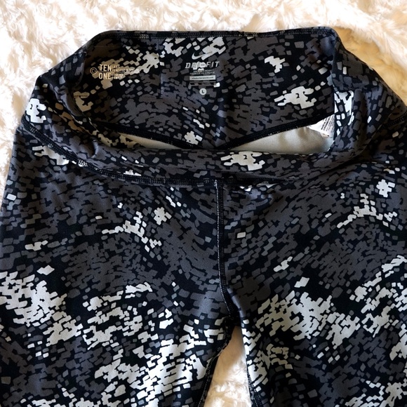 NIKE Ten One Legend Poly Drift Training Leggings Dri Fit - Camo Gray - L - Picture 6 of 13